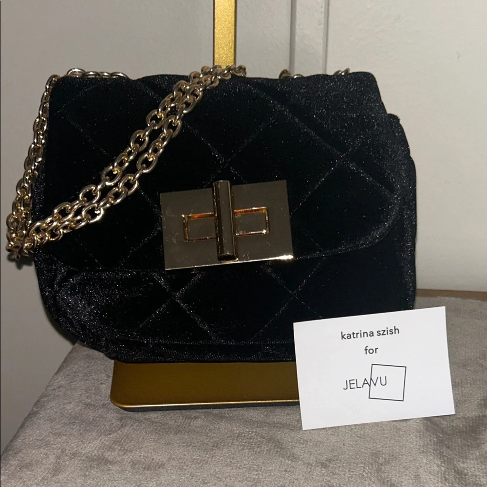 Velvet Black Bag‎ with Chain Strap